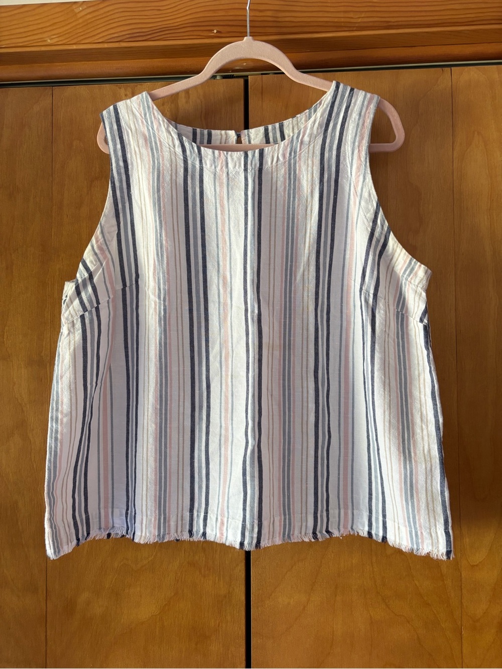 Liz Claiborne Striped Sleeveless Tank Top in White, Blue and Pink
